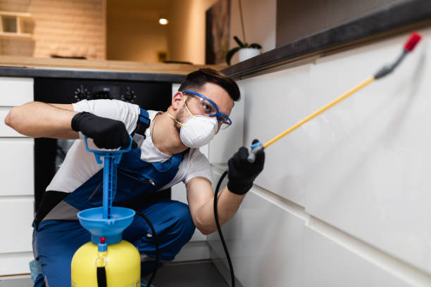 Best Wildlife Control Services  in Roxana, IL